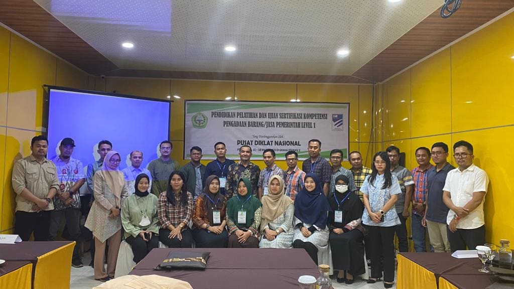 29 Peserta Dari Berbagai Instansi di Provinsi Riau Ikuti Pelatihan dan Ujian Kompetensi PBJ Level 1