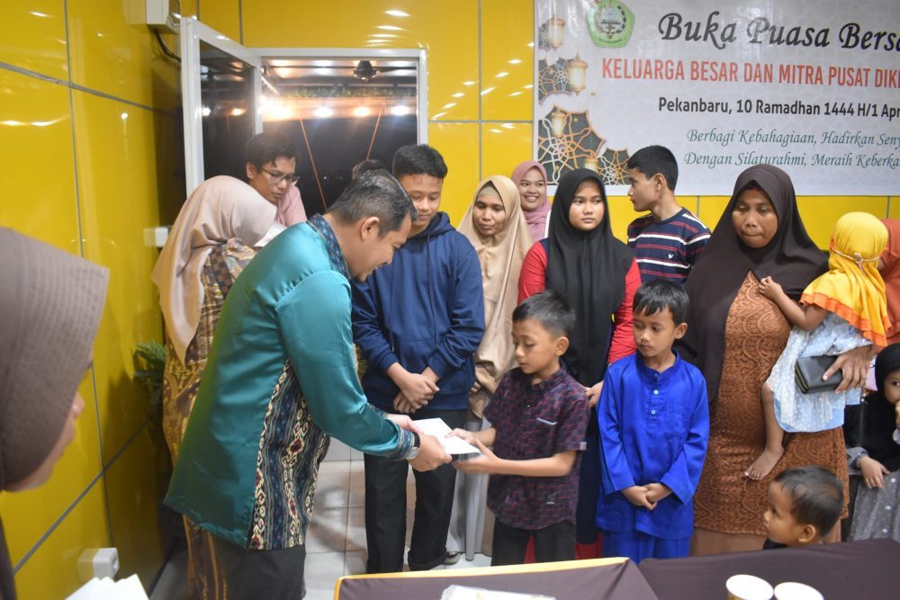 Pusat Diklat Nasional Gelar Buka Puasa Bersama dan Santuni Anak Yatim Piatu Fakir Miskin